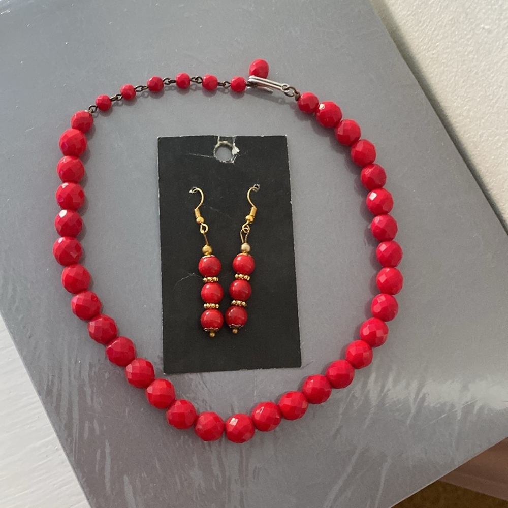 Red Choker Faux Pearl 14” Necklace & 2” Dangling Red Earrings Set